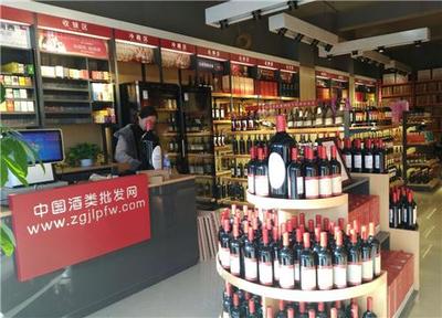 白酒加盟如何選擇品牌？找準(zhǔn)方向，開啟食品銷售新篇章